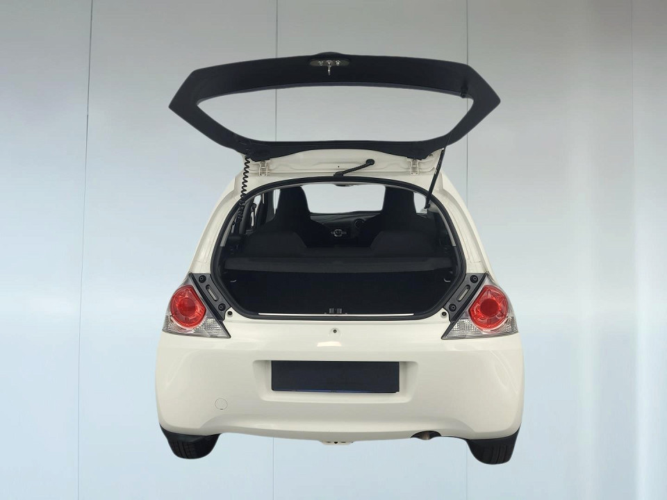 2015 HONDA BRIO 1.2 COMFORT