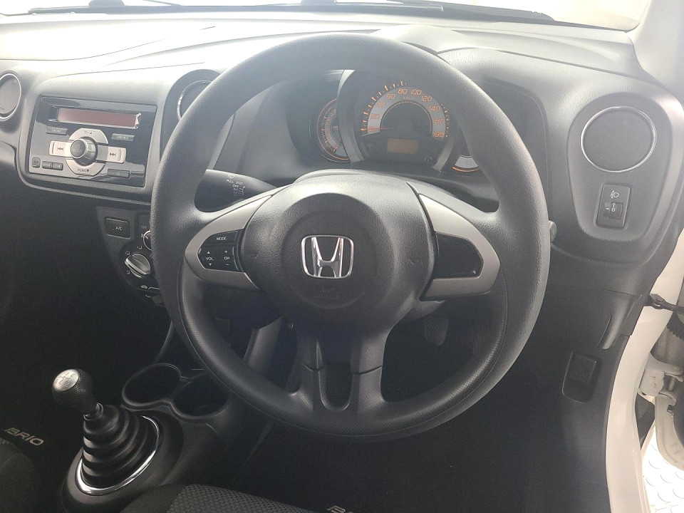 2015 HONDA BRIO 1.2 COMFORT