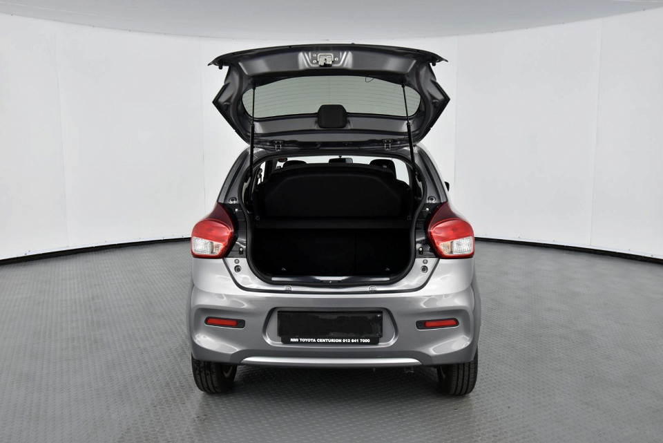 2024 TOYOTA VITZ 1.0 XR