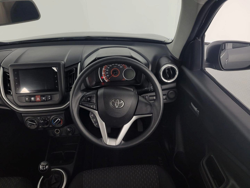 2024 TOYOTA VITZ 1.0 XR