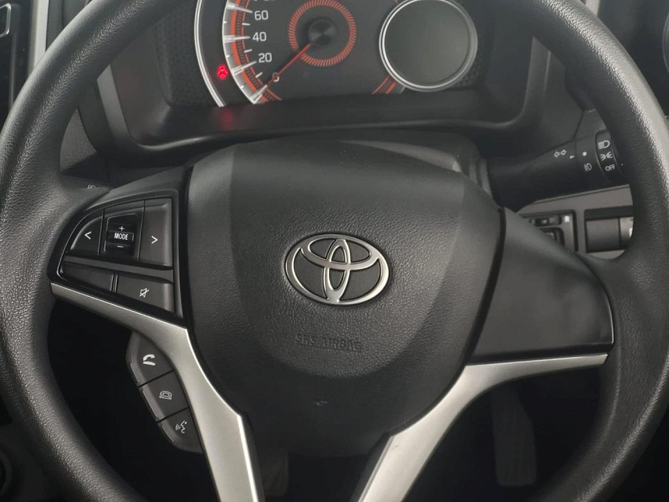 2024 TOYOTA VITZ 1.0 XR