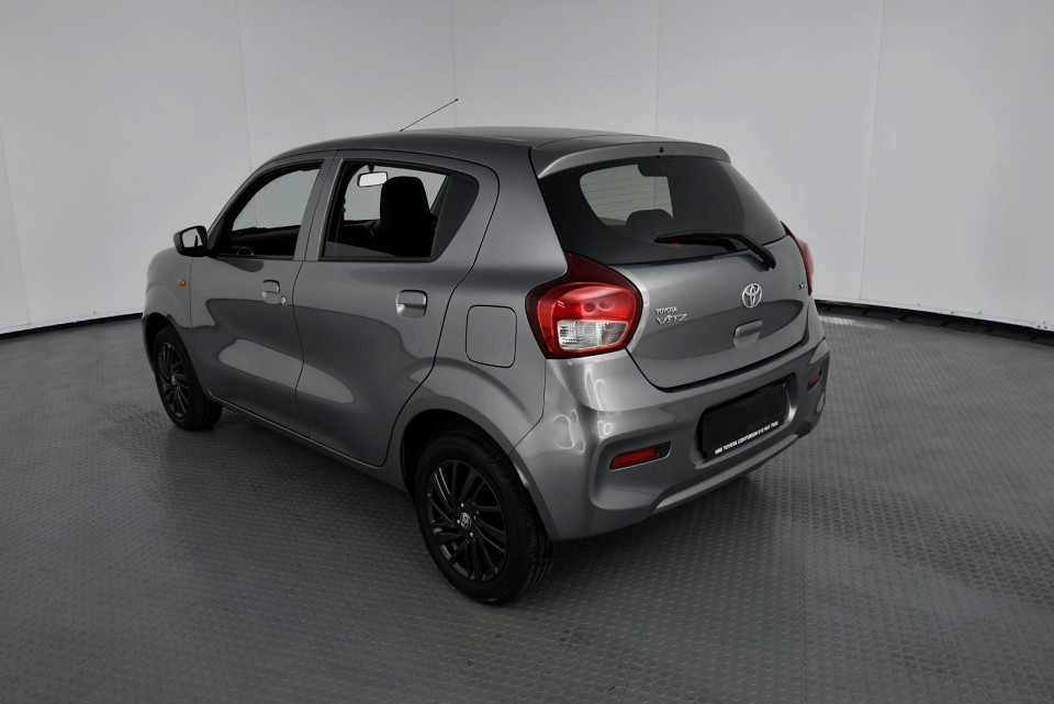 2024 TOYOTA VITZ 1.0 XR