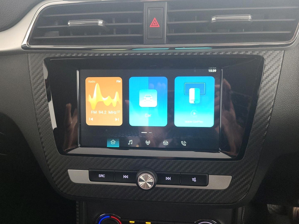 2025 MG ZS 1.5 LUXURY AT