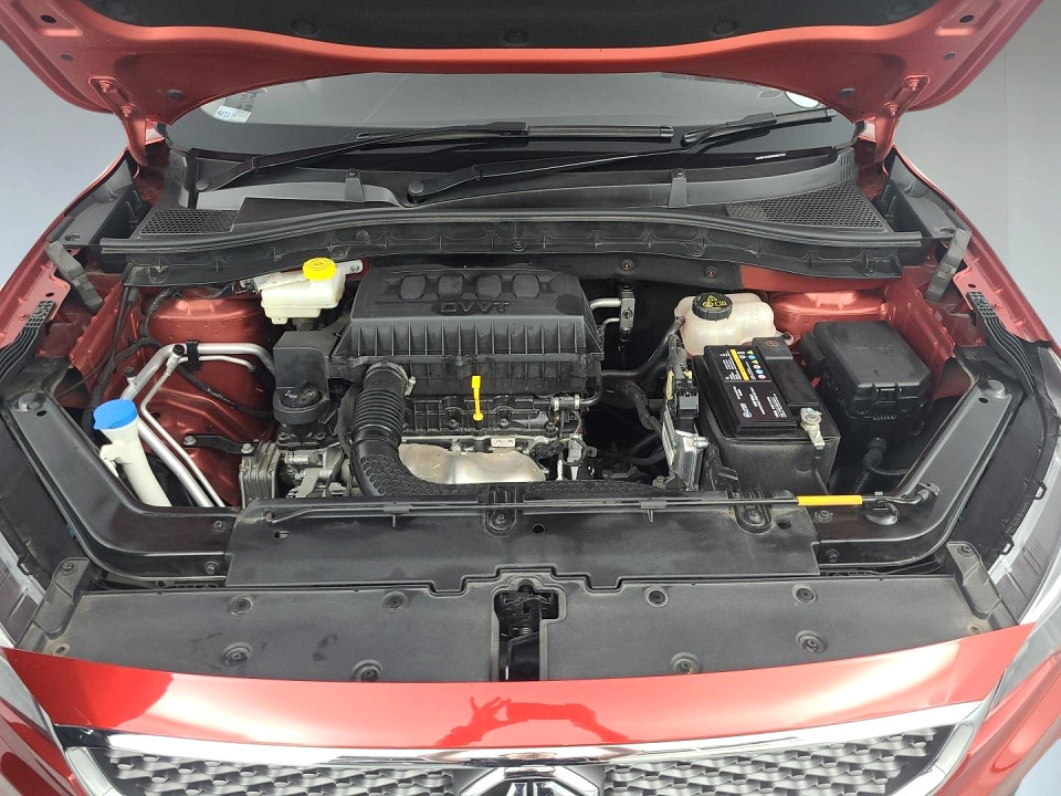 2025 MG ZS 1.5 LUXURY AT