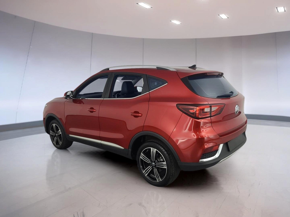 2025 MG ZS 1.5 LUXURY AT