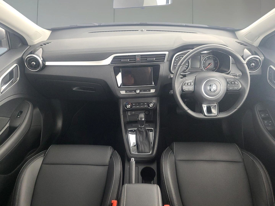 2025 MG ZS 1.5 LUXURY AT