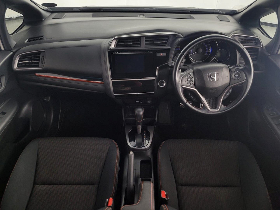 2018 HONDA JAZZ 1.5 SPORT CVT