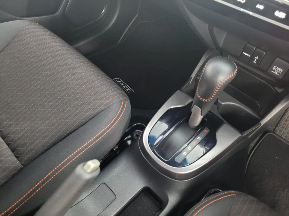 2018 HONDA JAZZ 1.5 SPORT CVT