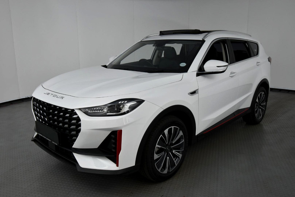 2025 JETOUR X70 PLUS 1.5T DELUXE