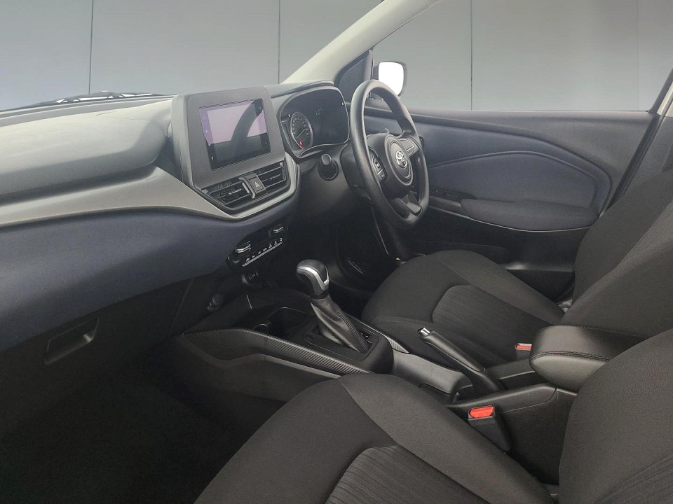 2025 TOYOTA STARLET 1.5 Xs AT