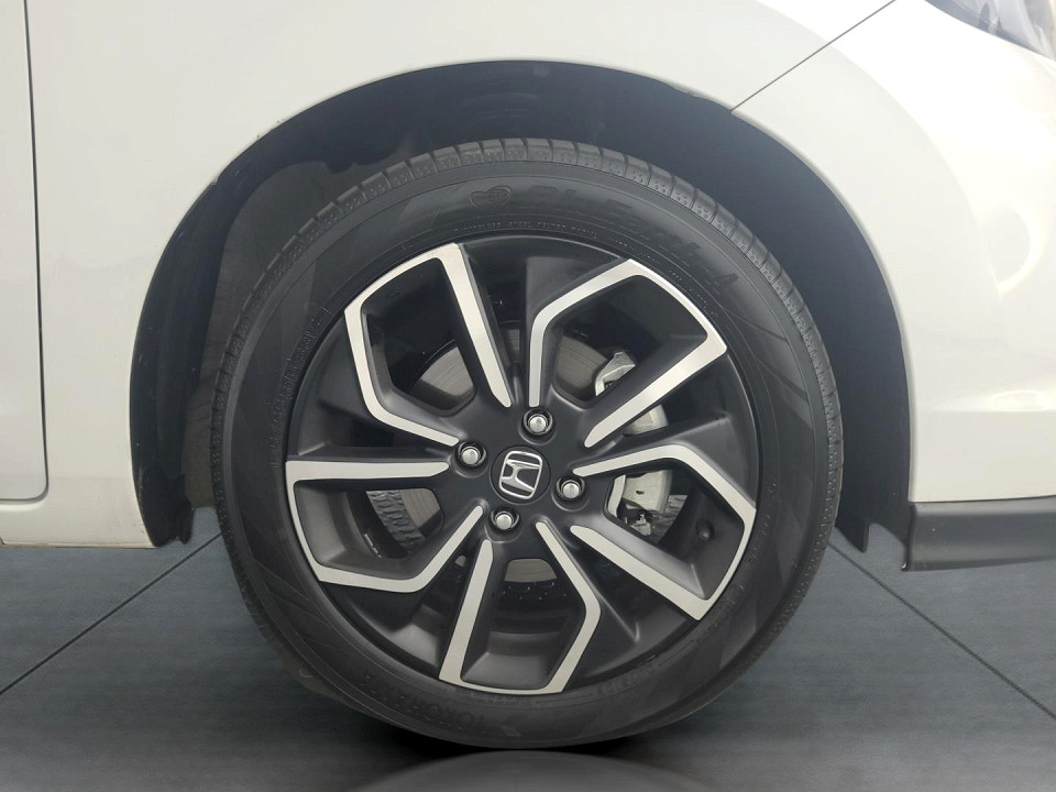 2025 HONDA FIT 1.5 ELEGANCE CVT