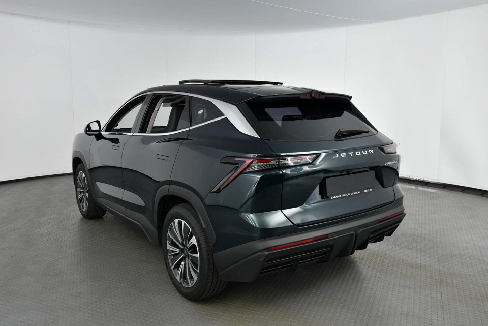 2025 JETOUR DASHING 1.5T DELUXE