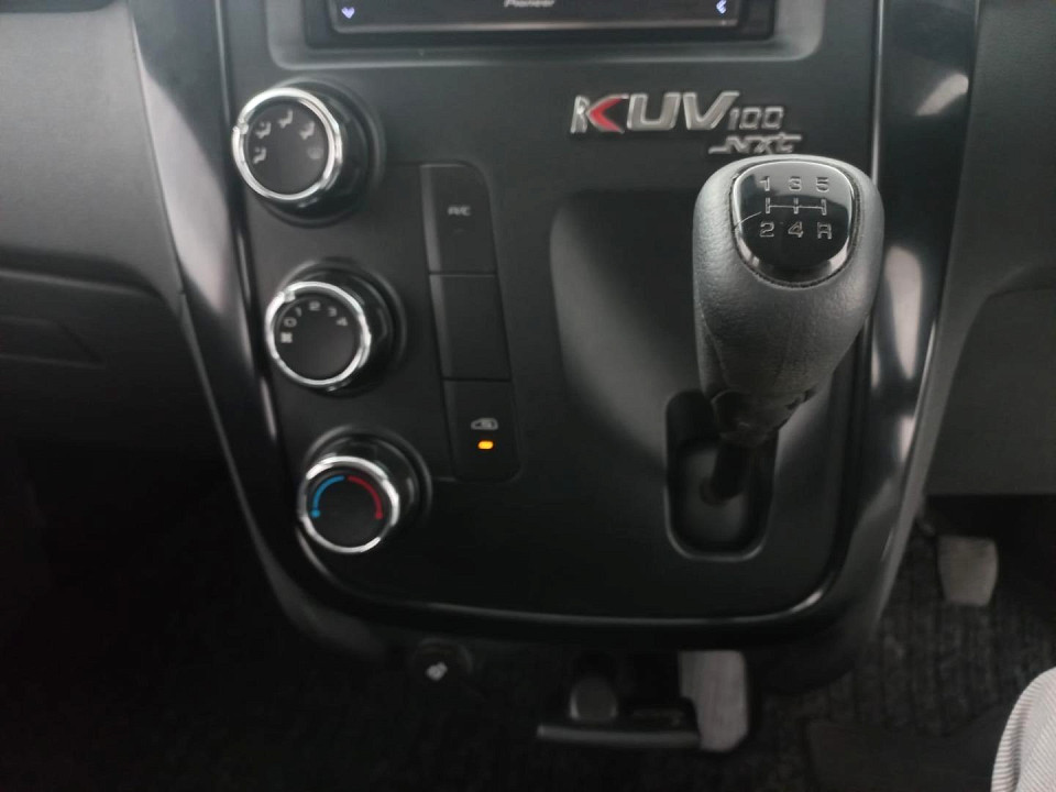 2020 MAHINDRA KUV 100 NXT 1.2 K2+