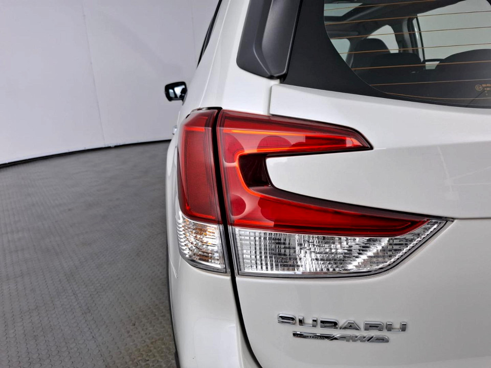 2021 SUBARU FORESTER 2.0i-S ES CVT