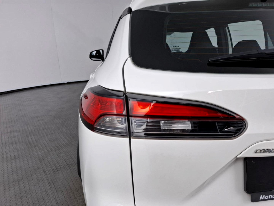 2023 TOYOTA COROLLA CROSS 1.8 Xs