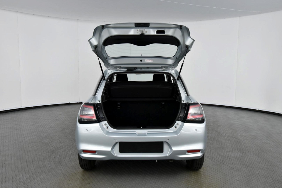 2025 SUZUKI SWIFT 1.2 GL MT