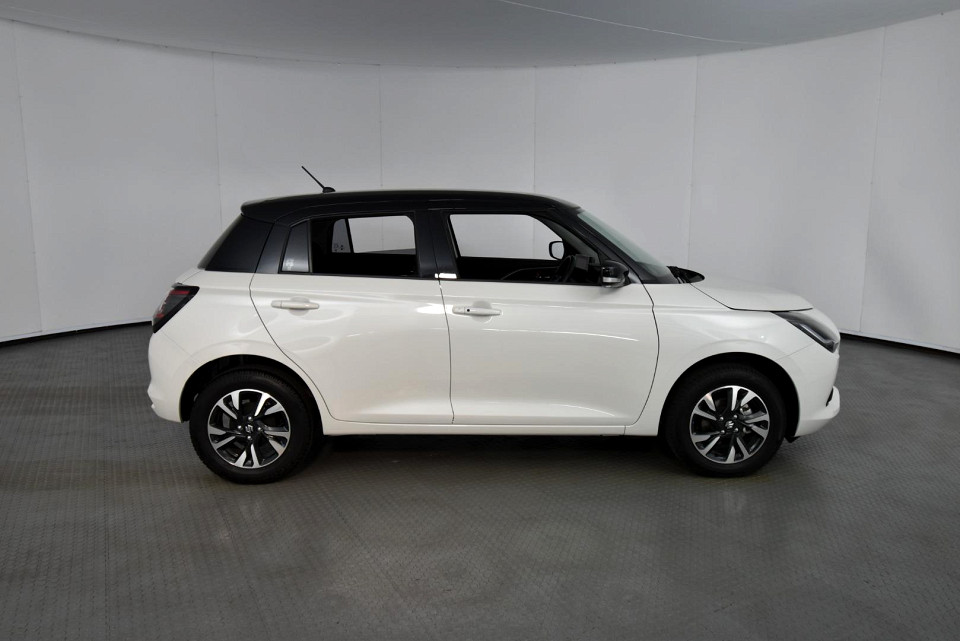 2025 SUZUKI SWIFT 1.2 GLX CVT