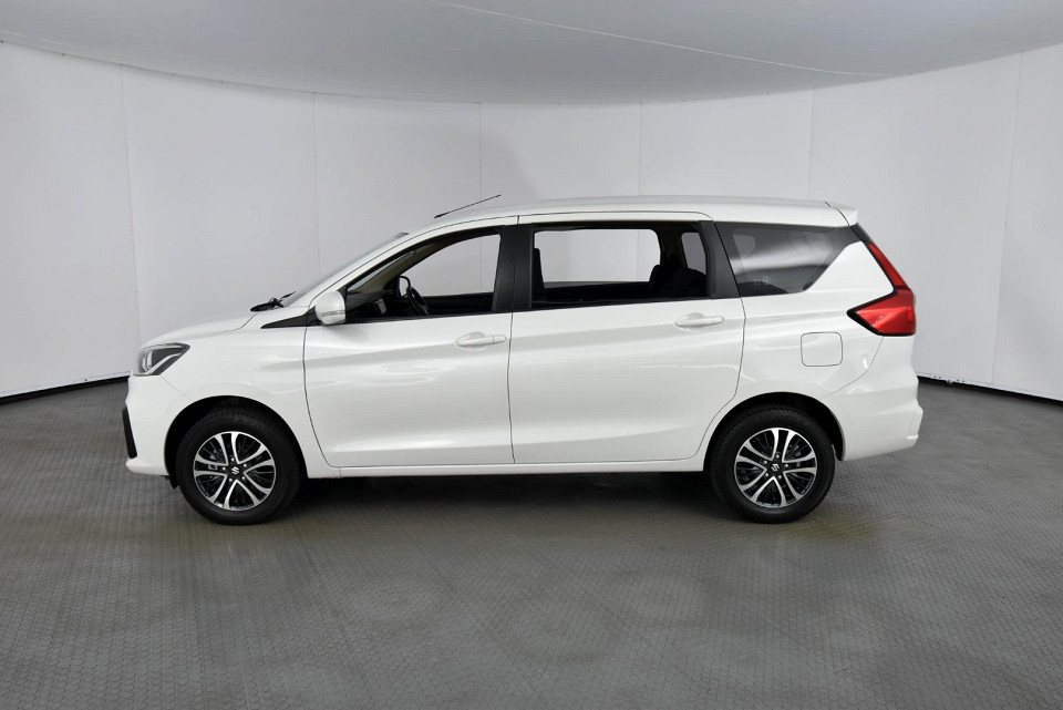 2023 SUZUKI ERTIGA 1.5 GL AT