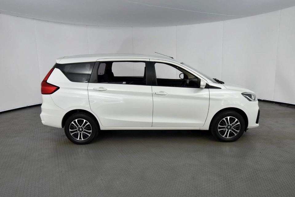 2023 SUZUKI ERTIGA 1.5 GL AT