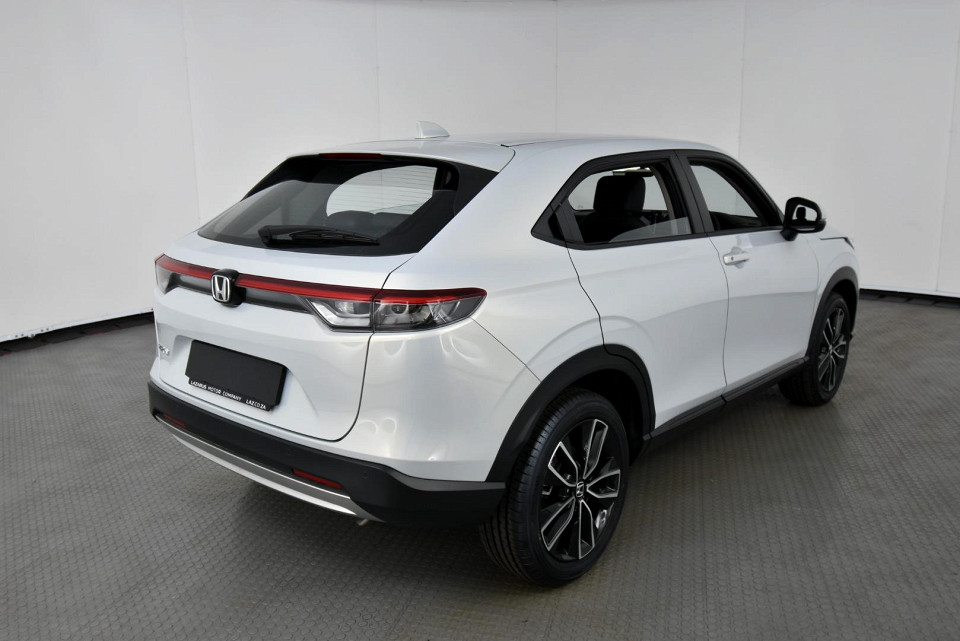 2025 HONDA HR-V 1.5 ELEGANCE CVT