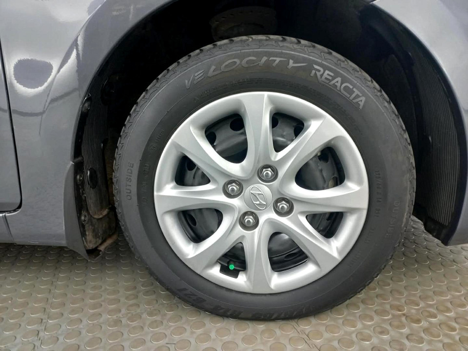 2013 HYUNDAI ACCENT 1.6 FLUID AT