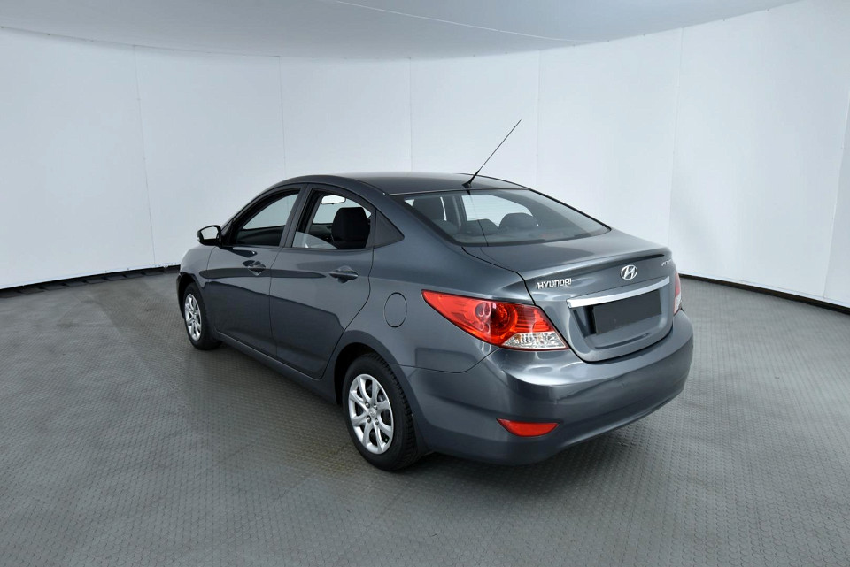 2013 HYUNDAI ACCENT 1.6 FLUID AT