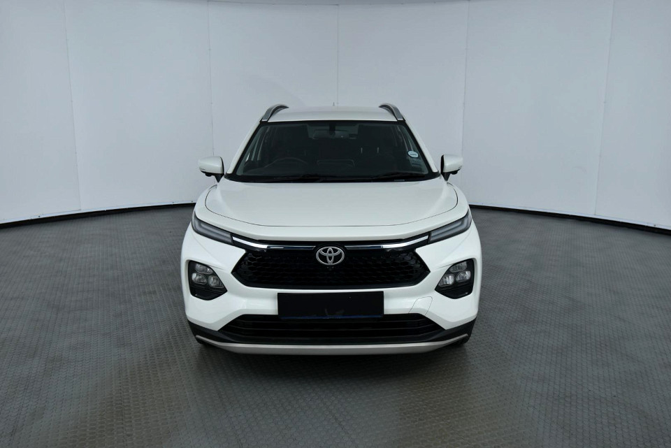 2025 TOYOTA STARLET CROSS 1.5 Xr