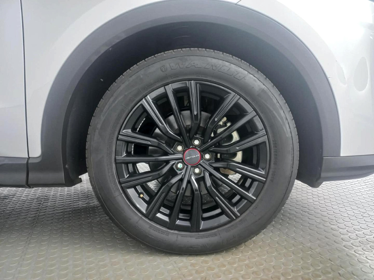 2025 JETOUR X70 PLUS 1.5T DELUXE