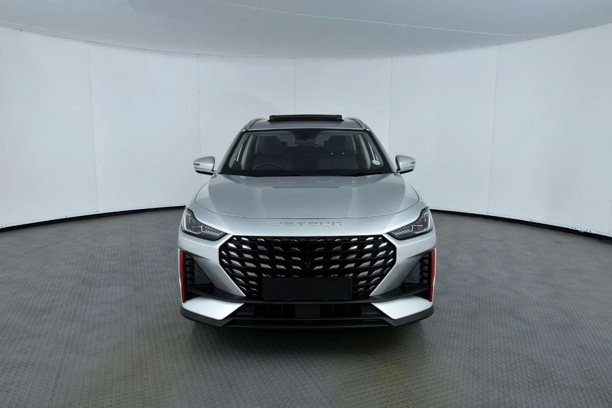 2025 JETOUR X70 PLUS 1.5T DELUXE