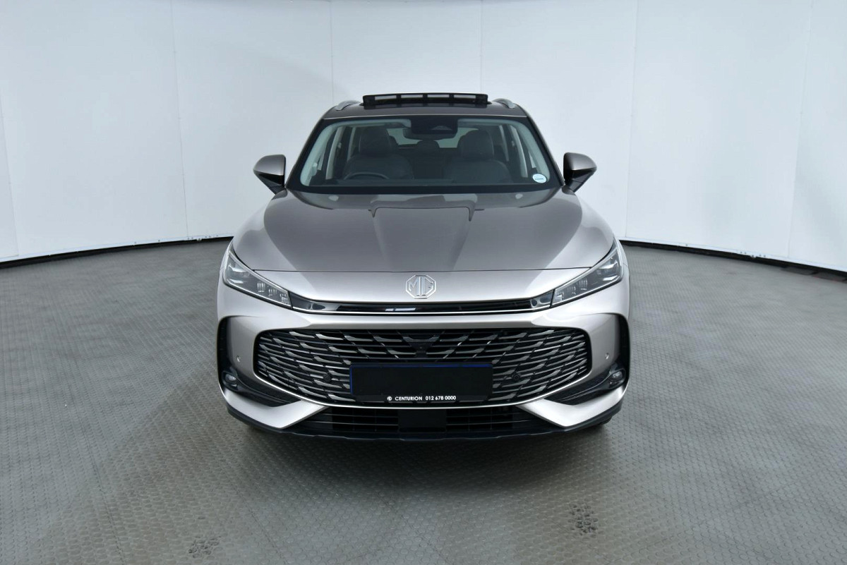 2025 MG HS 2.0T LUXURY AT