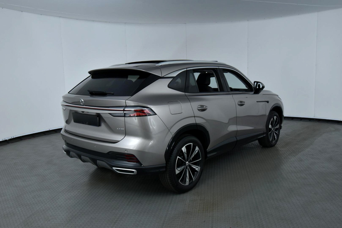 2025 MG HS 2.0T LUXURY AT