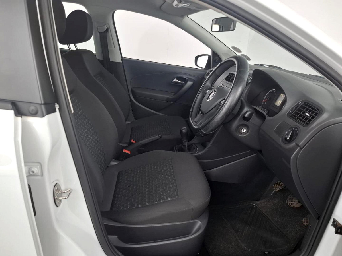 2025 VOLKSWAGEN POLO VIVO HATCH 1.4