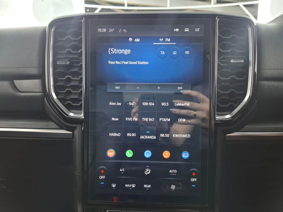 2023 FORD EVEREST 2.0 XLT BiT 4X2 AT