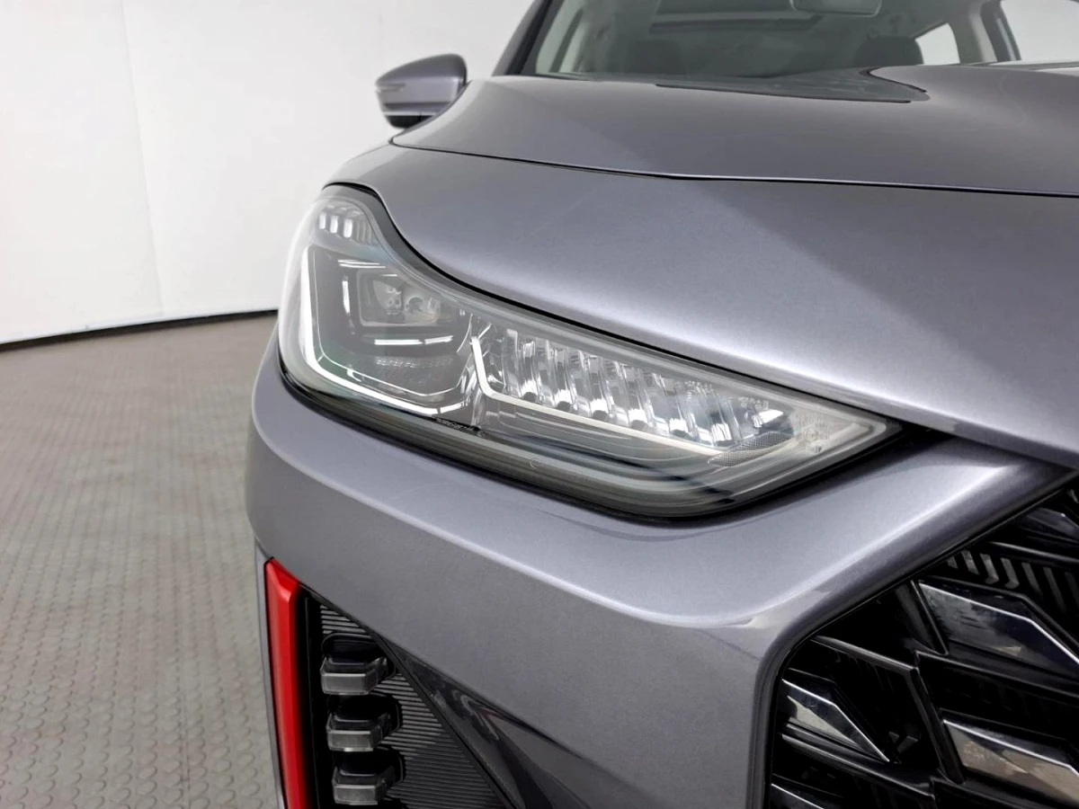 2025 JETOUR X70 PLUS 1.5T DELUXE