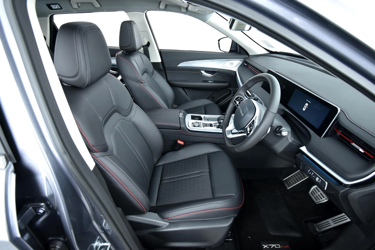 2025 JETOUR X70 PLUS 1.5T DELUXE