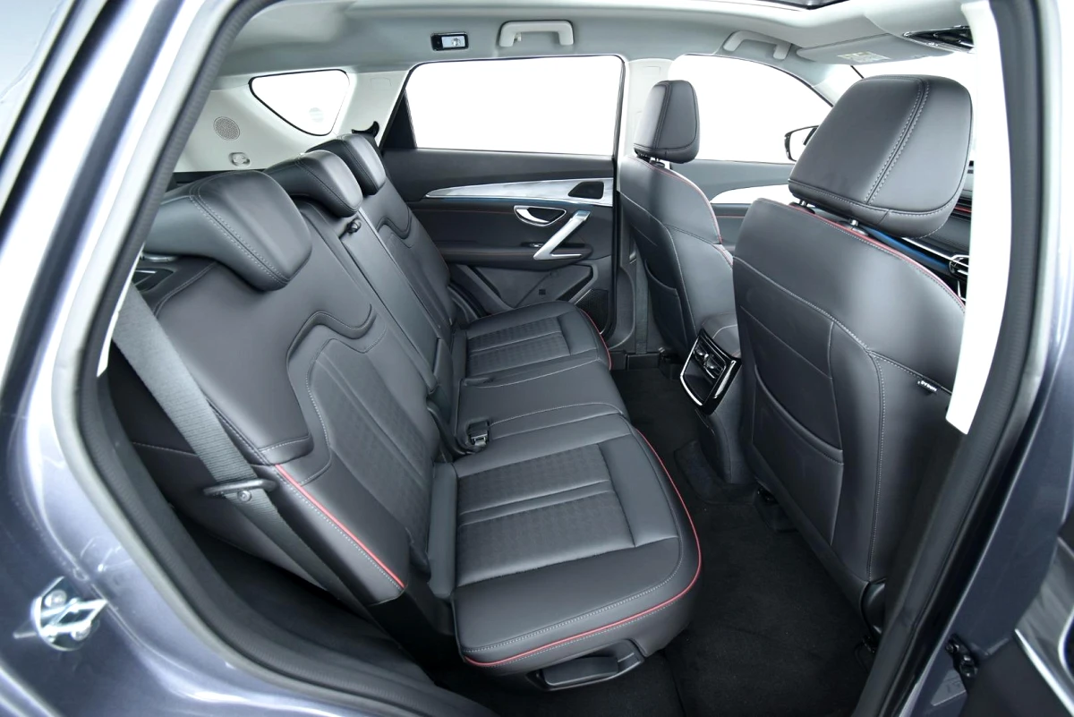 2025 JETOUR X70 PLUS 1.5T DELUXE