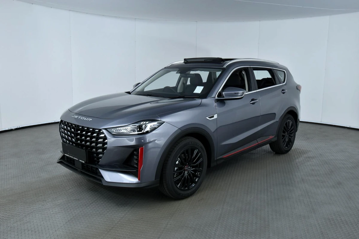 2025 JETOUR X70 PLUS 1.5T DELUXE