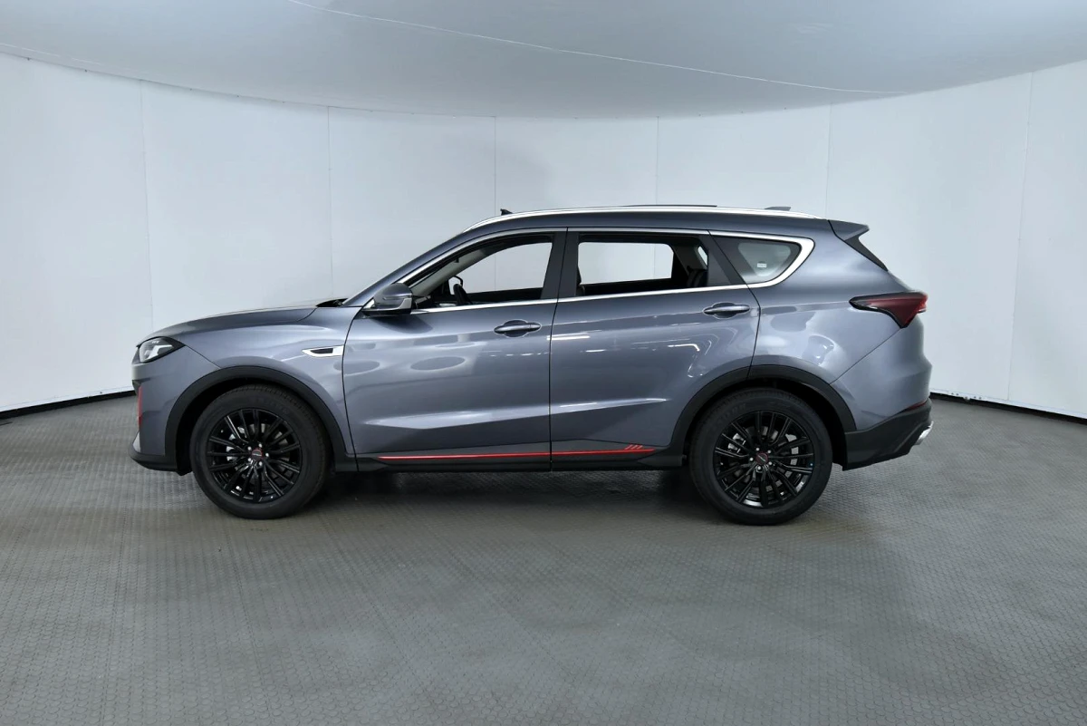 2025 JETOUR X70 PLUS 1.5T DELUXE