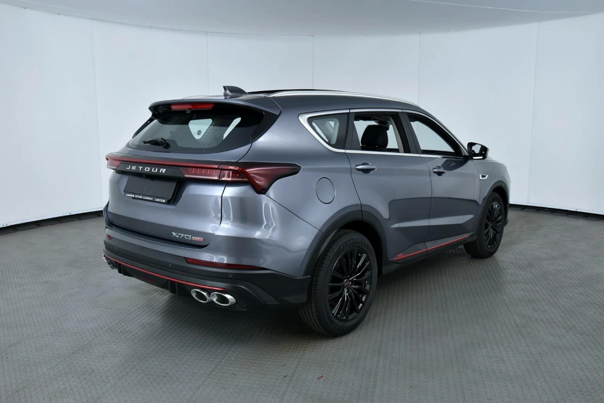 2025 JETOUR X70 PLUS 1.5T DELUXE