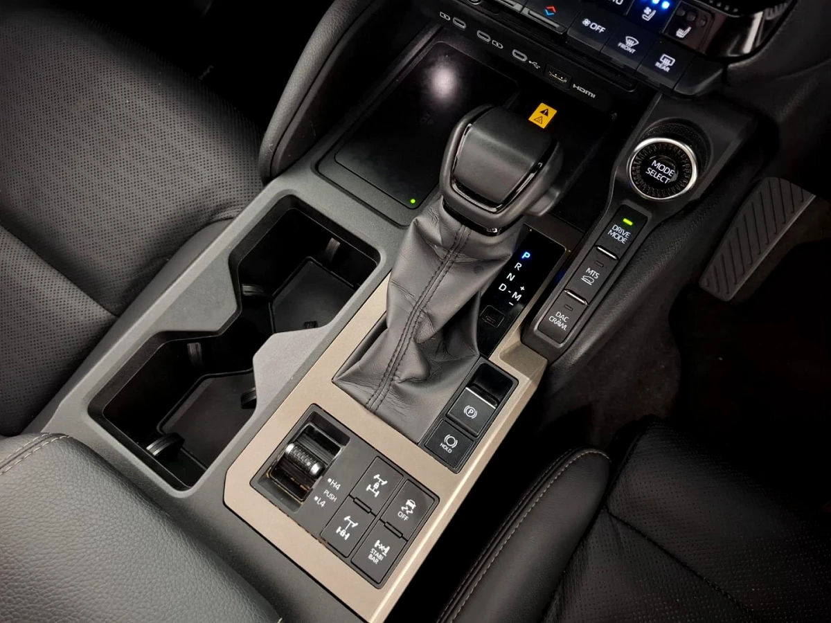 2025 TOYOTA LAND CRUISER PRADO 2.8 GD VX-R