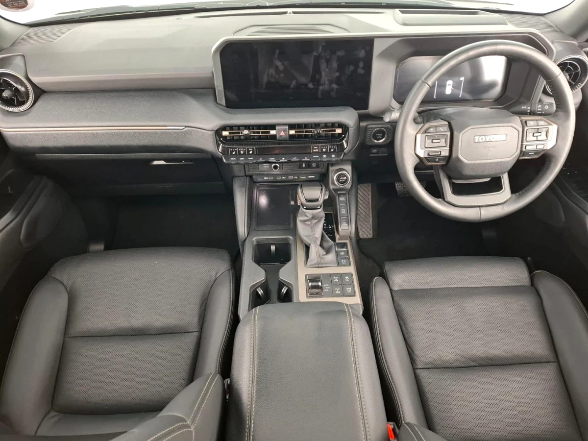 2025 TOYOTA LAND CRUISER PRADO 2.8 GD VX-R