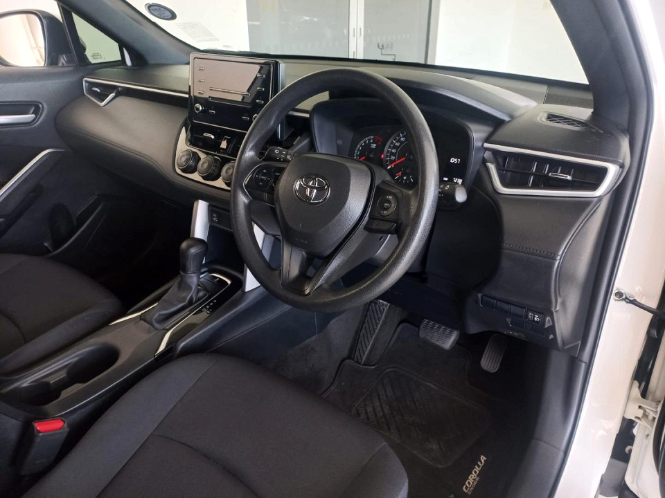 2023 TOYOTA COROLLA CROSS 1.8 Xi