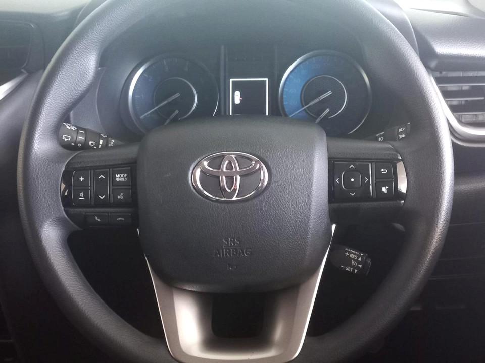 2024 TOYOTA FORTUNER 2.4 GD-6 AT