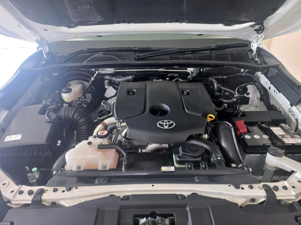 2024 TOYOTA FORTUNER 2.4 GD-6 AT