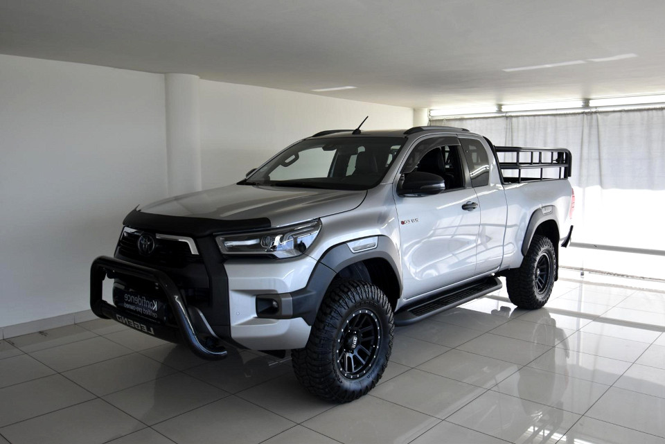 2024 TOYOTA HILUX 2.8 GD-6 LEGEND 4X4 AT X CAB