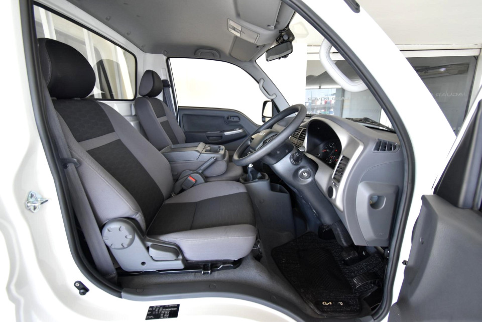 2025 KIA K2500 WORKHORSE DROPSIDE