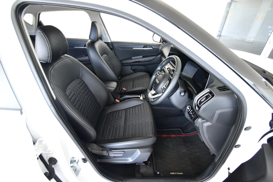 2025 KIA SONET 1.5 SX CVT