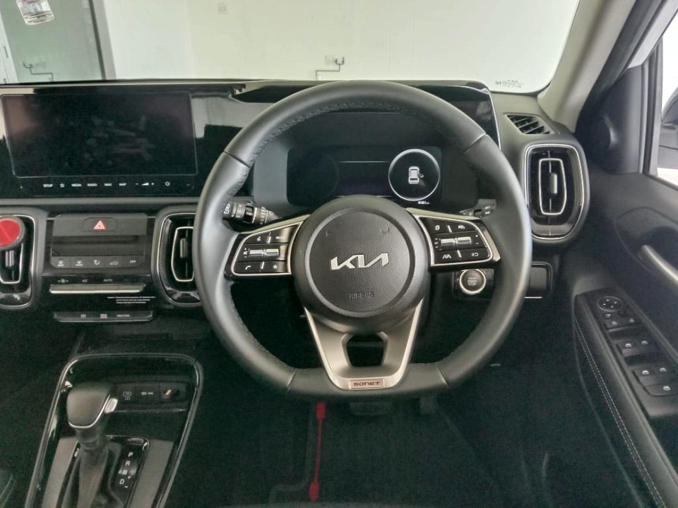 2025 KIA SONET 1.5 SX CVT