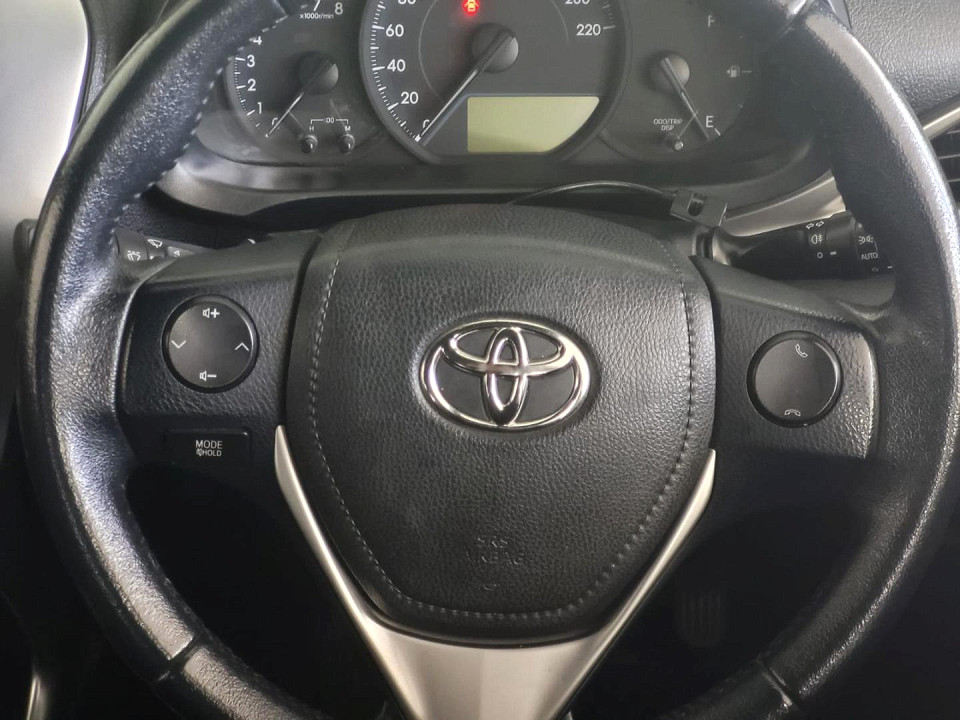 2019 TOYOTA YARIS 1.5 Xs