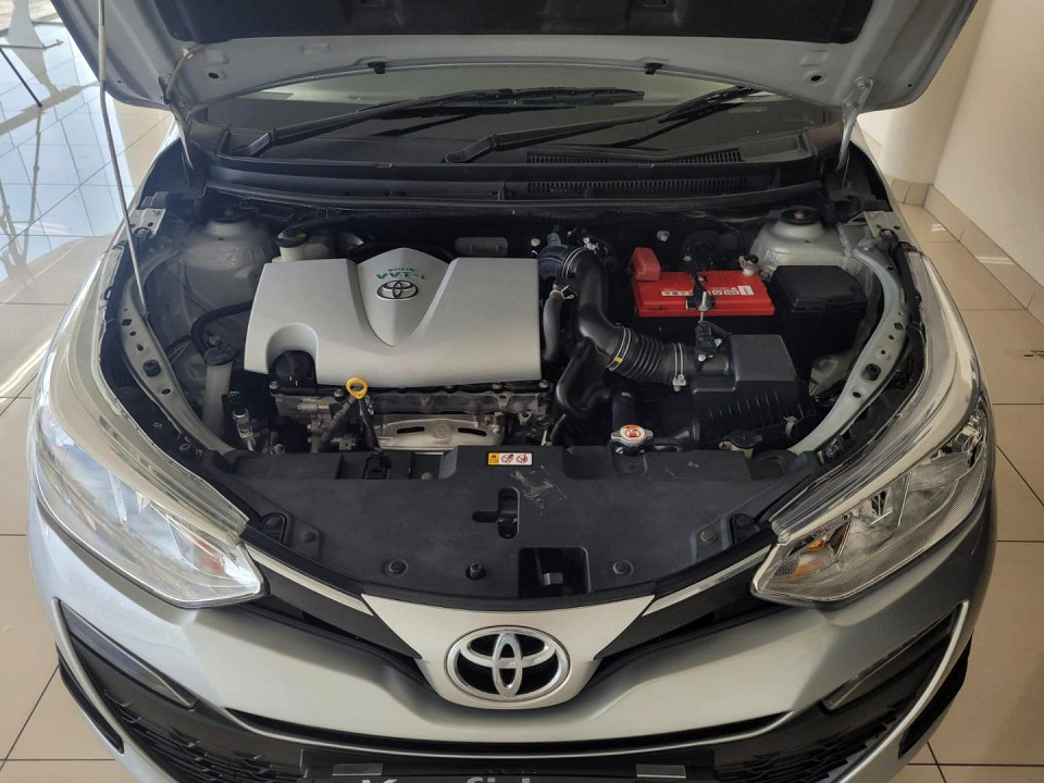 2019 TOYOTA YARIS 1.5 Xs